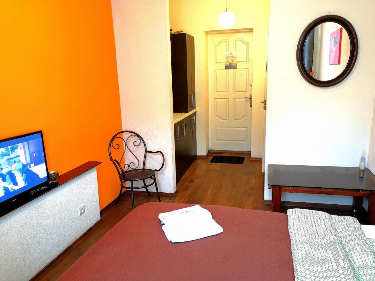 Orange Studio Apartman Klaipėda Kültér fotó